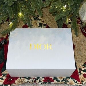 Dior Festive White and Gold Box